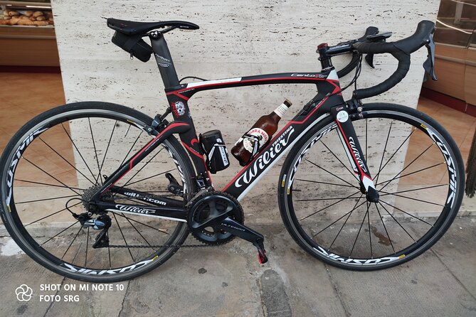 Full Carbon Road Bike Rental - What’s included with the bike (and what you should double-check)
