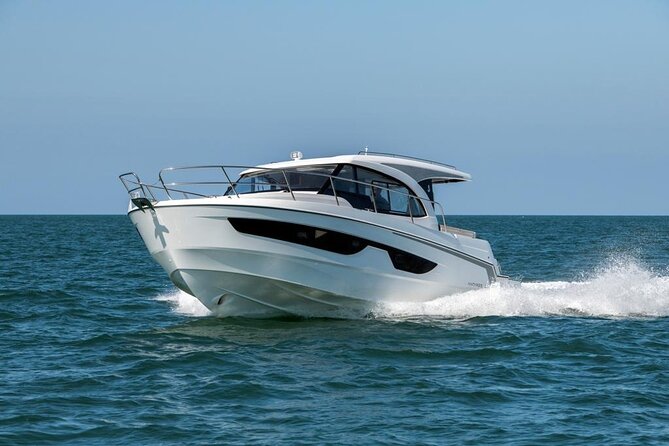 Full day cruise with lunch and aperitif at sunset - Key highlights to look for