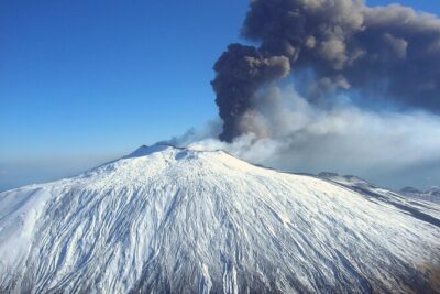 Full-Day Etna Nord 3000 and Alcantara Gorges - Pizzi Deneri Viewpoint: Summit Craters, the Ionian Sea, and Valle del Bove