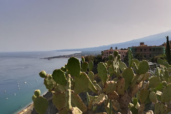 Full Day Taormina and Castelmola Tour with Messina Shore Excursion - Taormina free time: shopping, alleys, and a smart lunch strategy