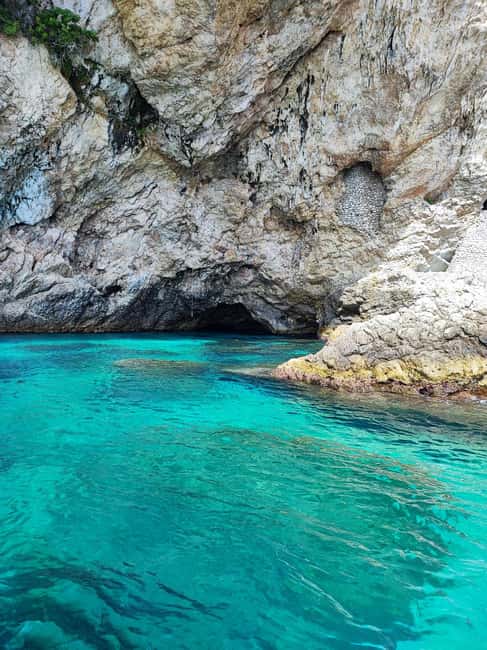 Giardini Naxos: Boat Tour with Aperitif - Key things to know before you go
