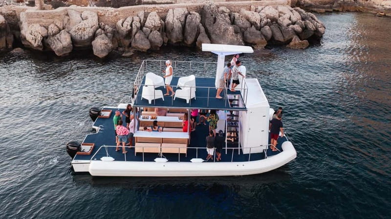 Giardini Naxos: Dolphin Catamaran Sunset Tour with Aperetif - The Catamaran Venere Experience: Spaces, Vibe, and Early Minutes