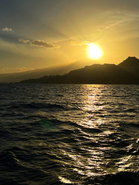 Giardini Naxos Taormina: Dolphin Watching Sunset Tour - Etna in the background: the sunset finish that lands well