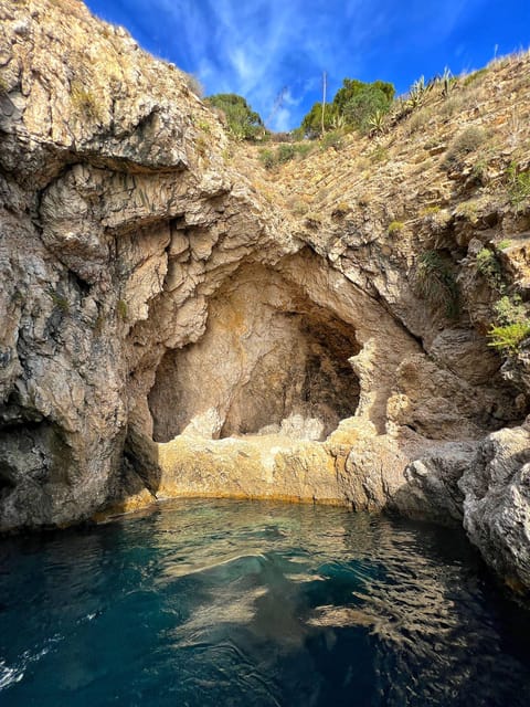Giardini Naxos: Taormina & Isola Cruise Bella with Aperitif - What to Bring (and What to Skip) for a Smooth Ride