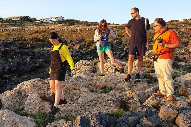 Guided Geological Excursion to Ustica - Illuminating rocks and the fault geologists study worldwide