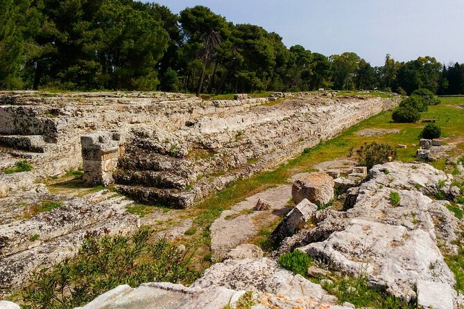 Guided tour of the Greek Theater and the Neapolis of Syracuse - Meeting at the Via Luigi Bernabò Brea ticket office (and staying on time)