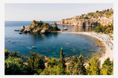 Half-day tour to Taormina, Castelmola and Isola Bella - Castelmola: the terrace village and the Bar Turrisi almond ritual