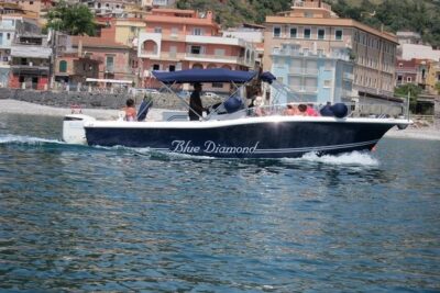 Half day with lunch in luxury private tour - Meet Graziella and Saro: history with a fisherman’s respect for the sea