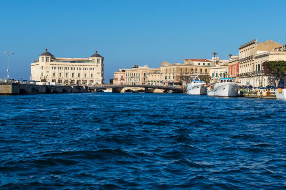 Island of Ortigia: Sunset Boat Tour with Aperitif - Syracuse Sea Caves: Biodiversity You Can See Without a Lecture