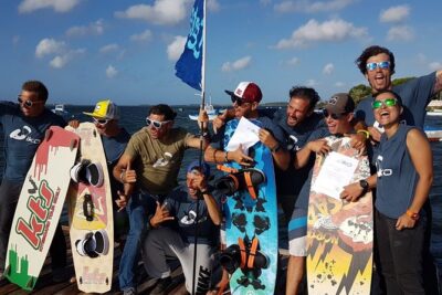 Kitesurf - Advanced course with individual lessons - Advanced goals: jumps, rotations, and freestyle—built into the lesson plan