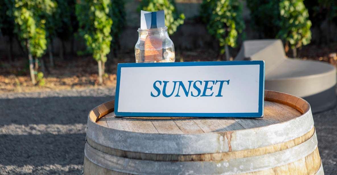 LIPARI WINERY - SUNSET WINE TASTING - Where the Sunset Takes Over at Tenuta di Castellaro