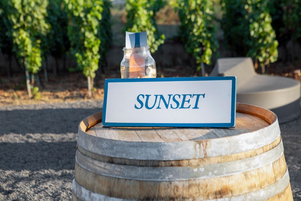 LIPARI WINERY - SUNSET WINE TASTING - The 2.5-hour rhythm: tour, short vineyard walk, then the sunset toast