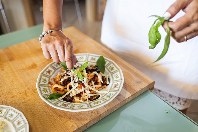 Lunch or dinner and cooking demo at a local home in Cefalù - Where You Go and How to Plan Your Arrival