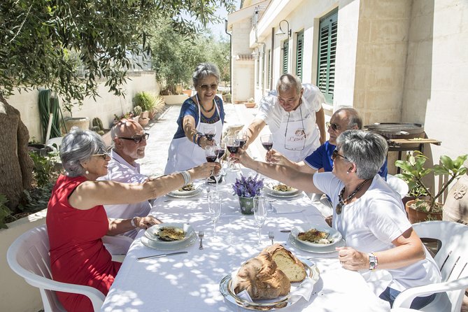 Lunch or dinner and cooking demo at a local home in Cefalù - Hygiene, Distancing, and How the Home Handles It