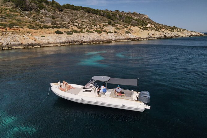 Luxury Boat Private Tour to Favignana and Levanzo in Sicily - The boat setup: comfort, safety, and the staff you want aboard