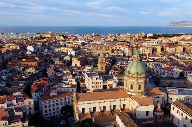 Markets and monuments: walking tour and street food in Palermo - Starting at Piazza Olivella and Finishing at Quattro Canti
