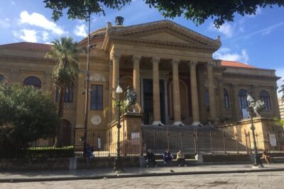 Markets and Monuments: Walking Tour in the Center of Palermo - First stop: Capo Street Market and what to notice beyond the photos