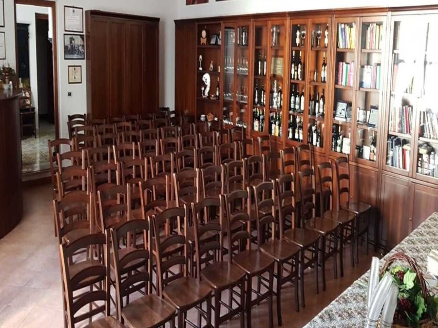 Marsala: Winery Tour with Wine Tasting and Local Products - Buying local delicacies at the end of the tour