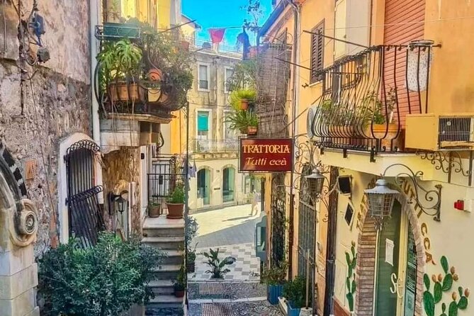 Messina Private Excursion Savoca Taormina and Castelmola - Taormina on Foot: Shops, Churches, and the Walkable Core