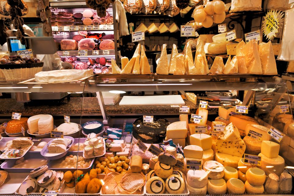 Messina: Share Your Pasta Love in Local's Home - If Your Evening Starts With a Market Stop, Say Yes