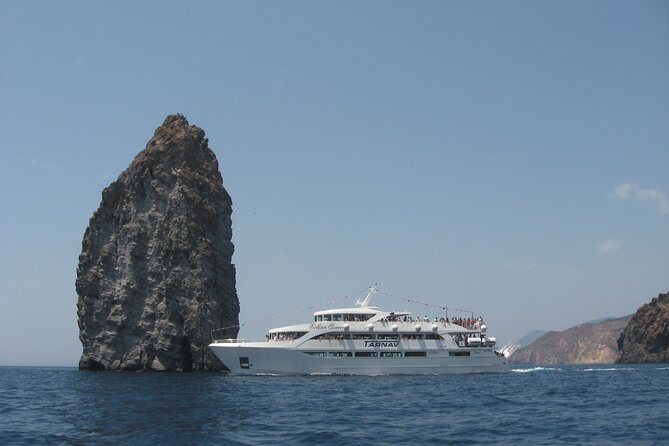 Mini Cruise to Panarea and Stromboli from Milazzo port - Onboard comfort: seating, restrooms, and surviving the “bumpy part”