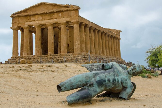 Minivan/Car Tour from Syracuse to Agrigento and Scala dei Turchi - Stop 2: Scala dei Turchi for 2 hours of sea-and-cliff time