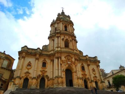 Modica private tour: the chocolate town in Sicily - Starting at Cathedral of San Giorgio and its 254-step approach