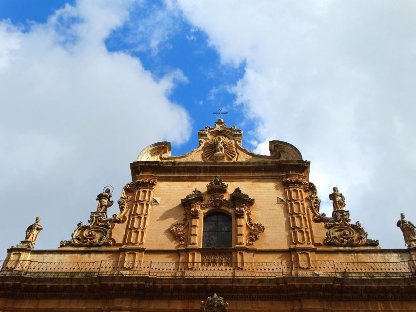 Modica private tour: the chocolate town in Sicily - Castle of the Counts: medieval leftovers on top of the rock