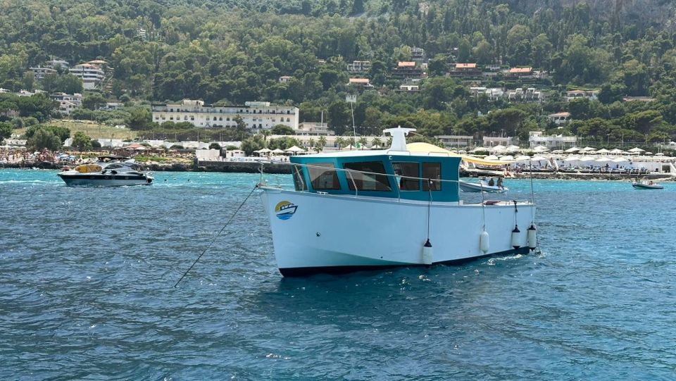 Mondello: 4-Hour Coastal Boat Tour with Aperitif & Swimming - Where you meet: find the mural and you’re set