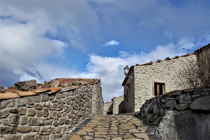 Montalbano Elicona Sicily experience - Timing and Group Size: What 7–10 Hours Feels Like