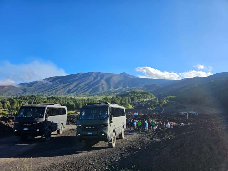 Mount Etna: North Upper Craters Guided Tour by 4x4 with Trek - The ride up: what “windowed off-road” means for comfort and photos