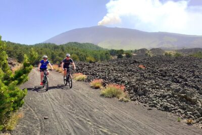 Mountain Biking Etna by MTB or E-Bike - What the Medium Difficulty Really Means for Your Legs