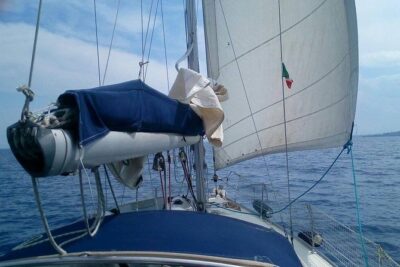 My sailing tour in Catania - Aci Trezza Cyclops Islands Reefs from the Water