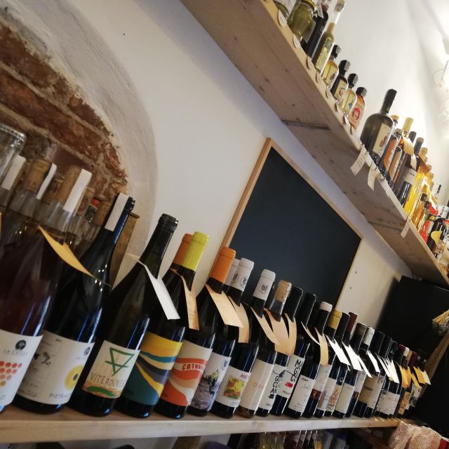 Natural Wine Tasting with snacks at Bottega Monteleone - Key highlights to look forward to at Bottega Monteleone