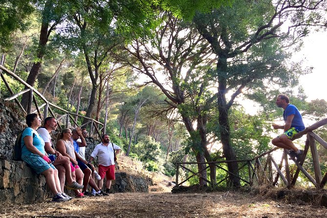 Naturalistic excursion to Ustica - The sunset finale on the path of the sunset and the green ray