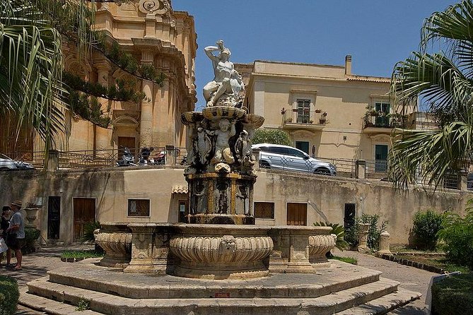 Noto Private Tour from Syracuse with sicilian "Arancino" - Value for the price: what you’re buying beyond sightseeing
