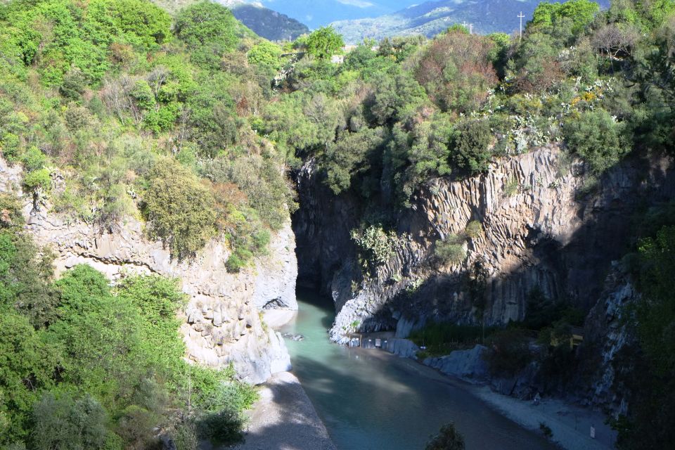 Old Sicily and Etna wine tasting tour from Taormina - Timing and pacing: why this 8-hour day works (and when it won’t)