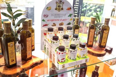 Olive Oil Tasting & Historic Olive Mill Tour in Ragusa area - Inside the historic mill: what you’ll actually see