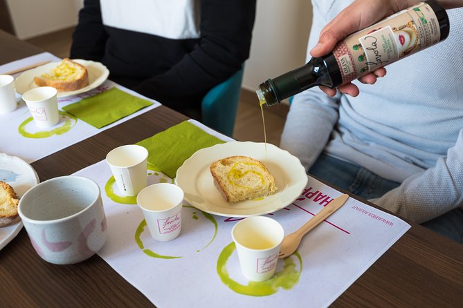 Olive oil tasting in Syracuse, Sicily - Evoo Tour - Key things you’ll notice fast