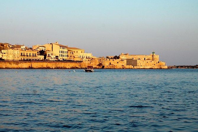 Ortigia by boat - Key points that make Ortigia by boat worth it