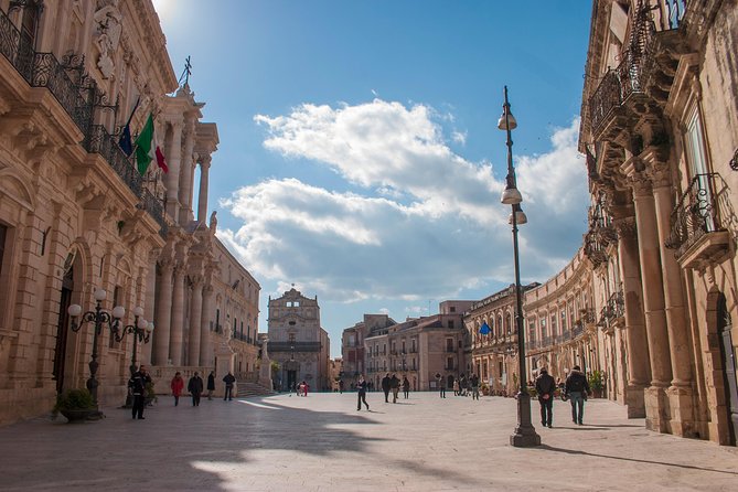 Ortigia: Syracuse's Ancient Town Center Private Walking Tour - Syracuse Cathedral interiors: baroque on top of Greek stone