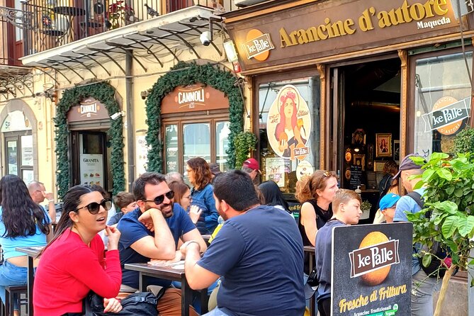 Palermo, a tour of unique monuments and colorful markets - City Walls, a City Gate, and the Beati Paoli Legend