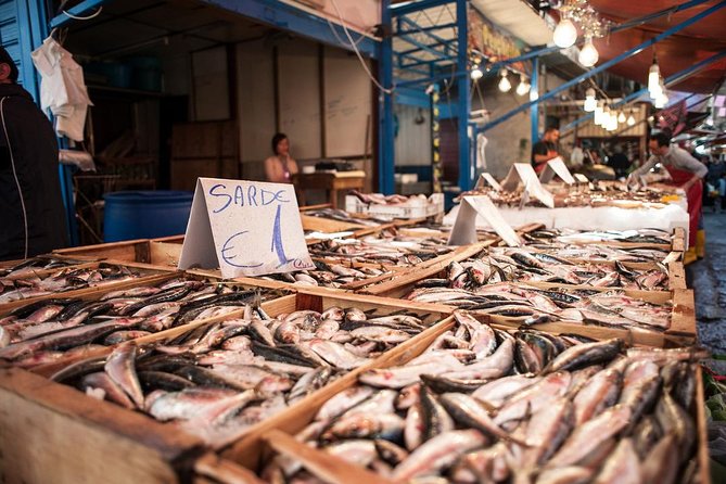 Palermo and Cefalù Day Trip from Taormina - Il Capo Market: street-level Palermo, but don’t plan a big shopping spree