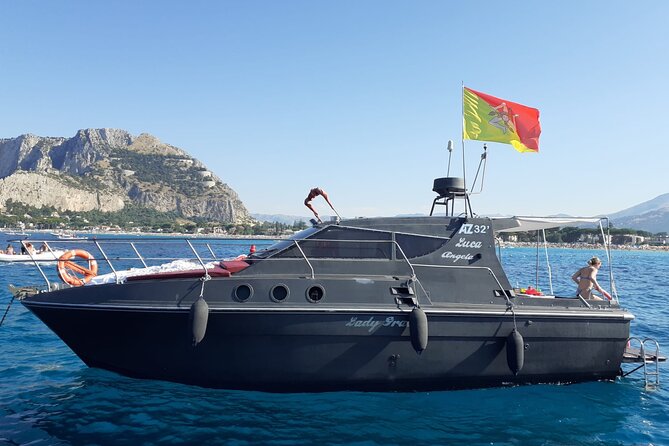 Palermo Boat Sunset with Palermo Experiences - Hosts, photo help, and special moments on board