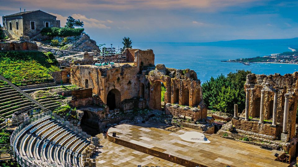 Palermo/Cefalù: Mount Etna and Taormina Day Trip - What to bring (and what to skip)