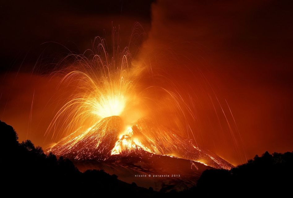 Palermo/Cefalù: Mount Etna and Taormina Day Trip - Taormina on your own: pedestrian streets, granita, and optional Greek Theater time