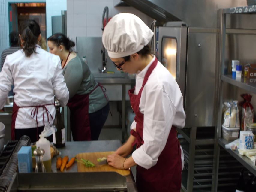 Palermo: Cooking and Limoncello Class - Wine, lunch, and how the meal fits the lesson