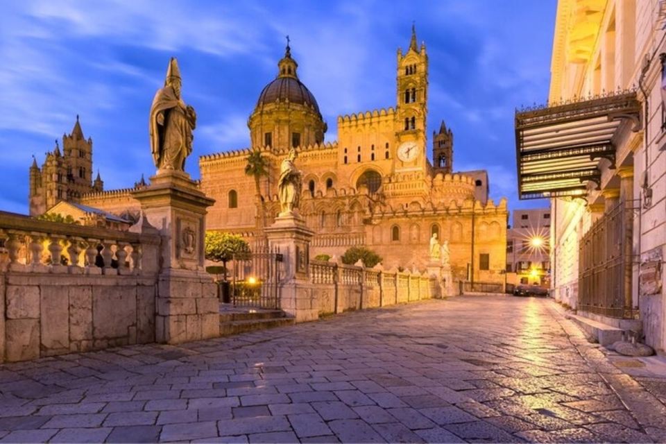 Palermo : Historic Markets & monuments Walking Tour - Fontana Pretoria: The Baroque Fountain With Myths in Plain Sight