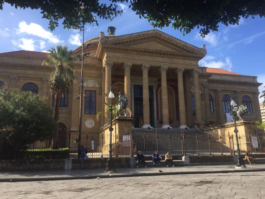 Palermo: Markets and Monuments City Center Walking Tour - Piazza Pretoria and Fontana Pretoria: the “square of shame” detail you’ll remember