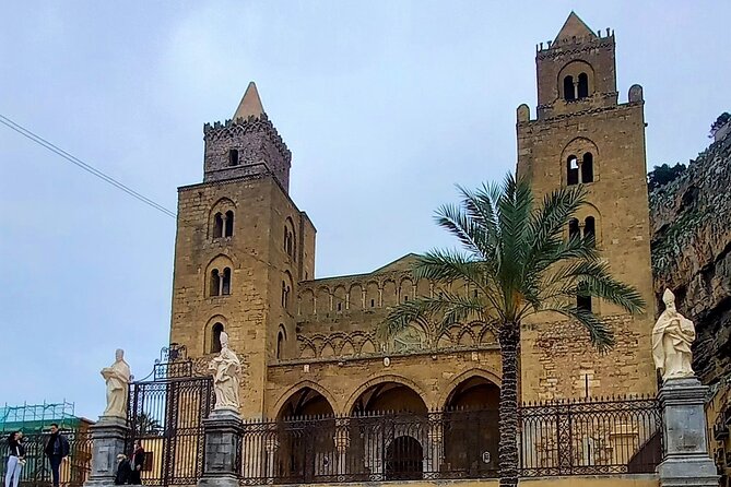 Palermo: Medieval castles of Caccamo & Cefalù. Small Group Tour - The Cathedral Timing: What 15 Minutes Really Means
